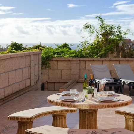 3 Bed With 3 En-Suite Bath Half Open Villa, Airco And Perfect Wifi Costa Adeje (Tenerife)